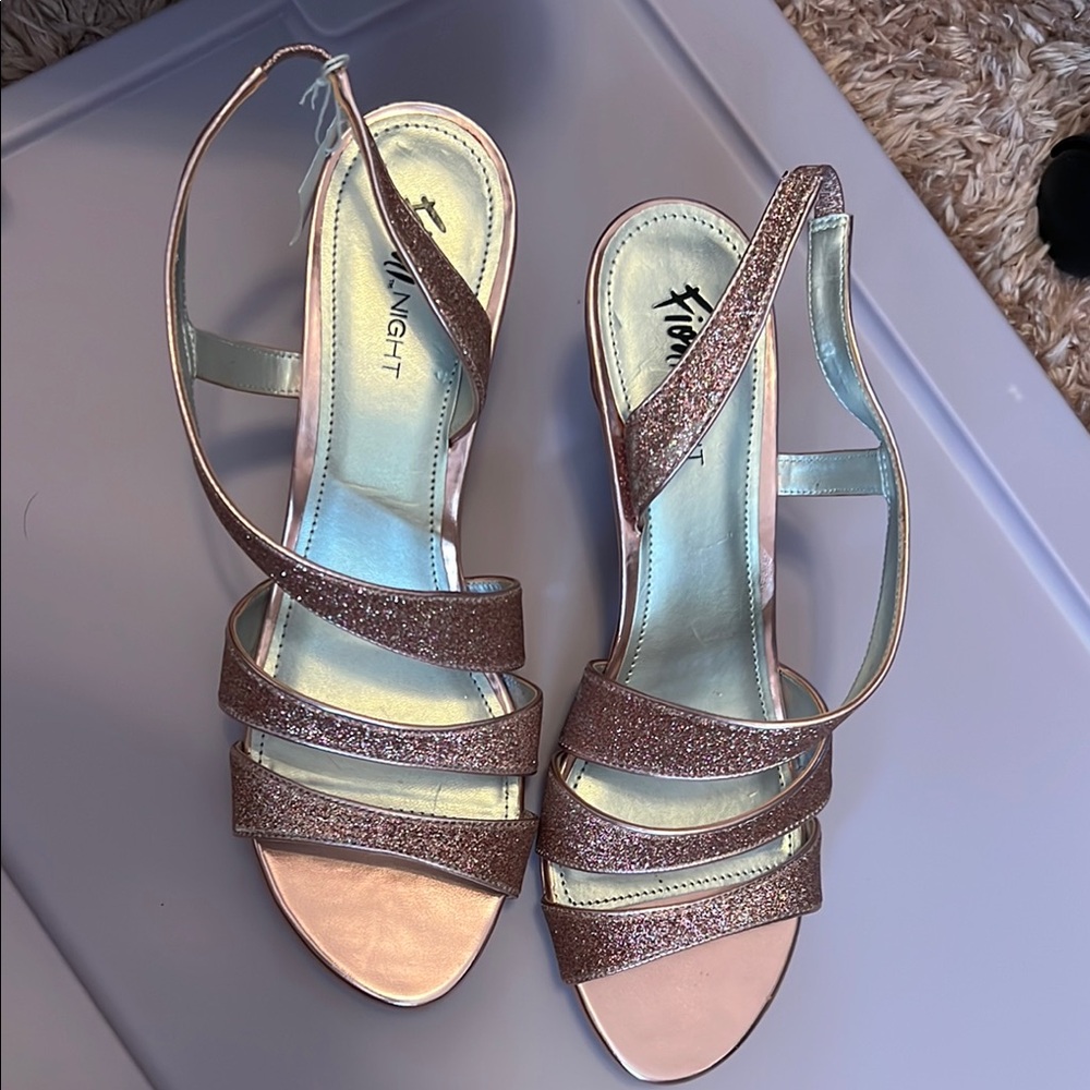 Elegant Glitter Strappy Sandals